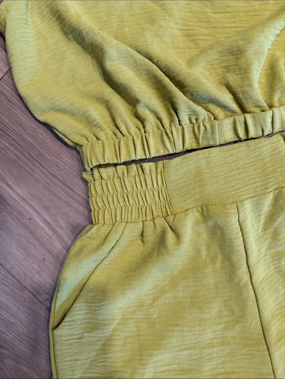 Paper Crane Mustard Yellow Set - Picture 4 of 10